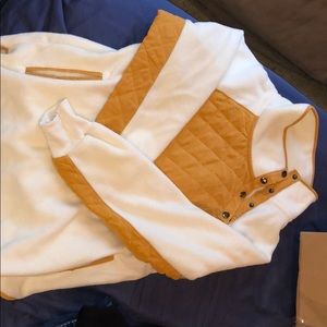 Women’s pullover jacket
